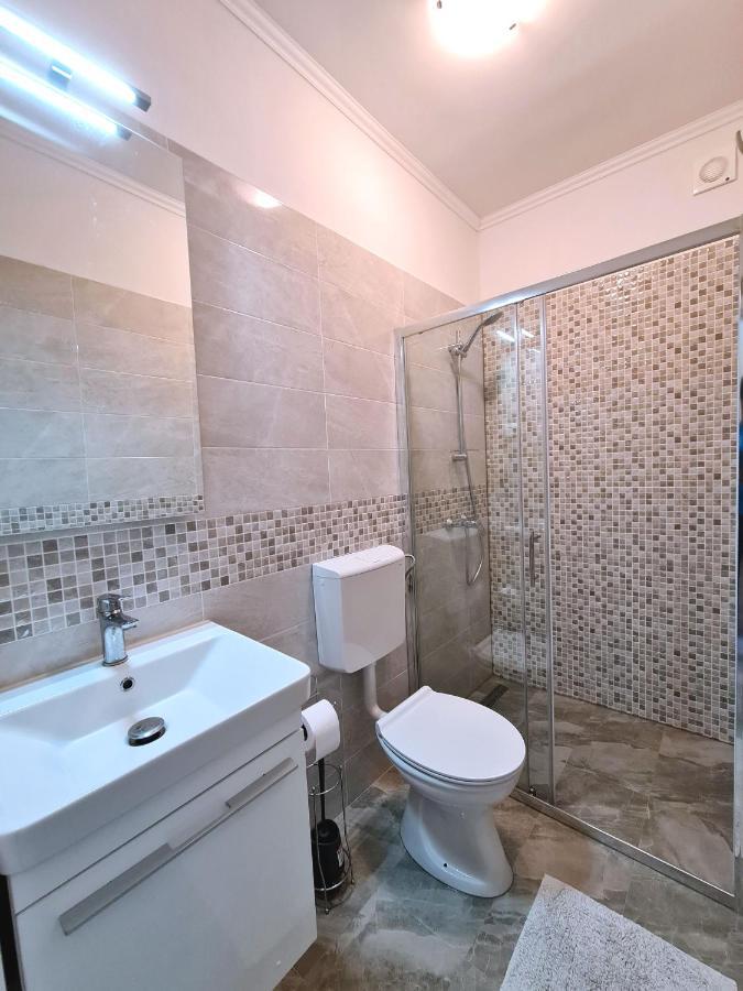 Guesthouse Casa Barbaro Rovinjsko Selo Buitenkant foto