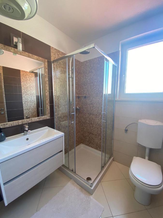 Guesthouse Casa Barbaro Rovinjsko Selo Buitenkant foto