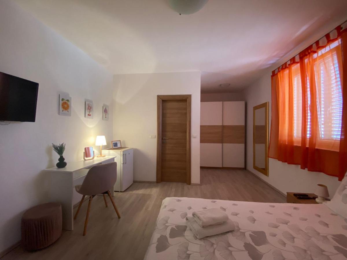 Guesthouse Casa Barbaro Rovinjsko Selo Buitenkant foto