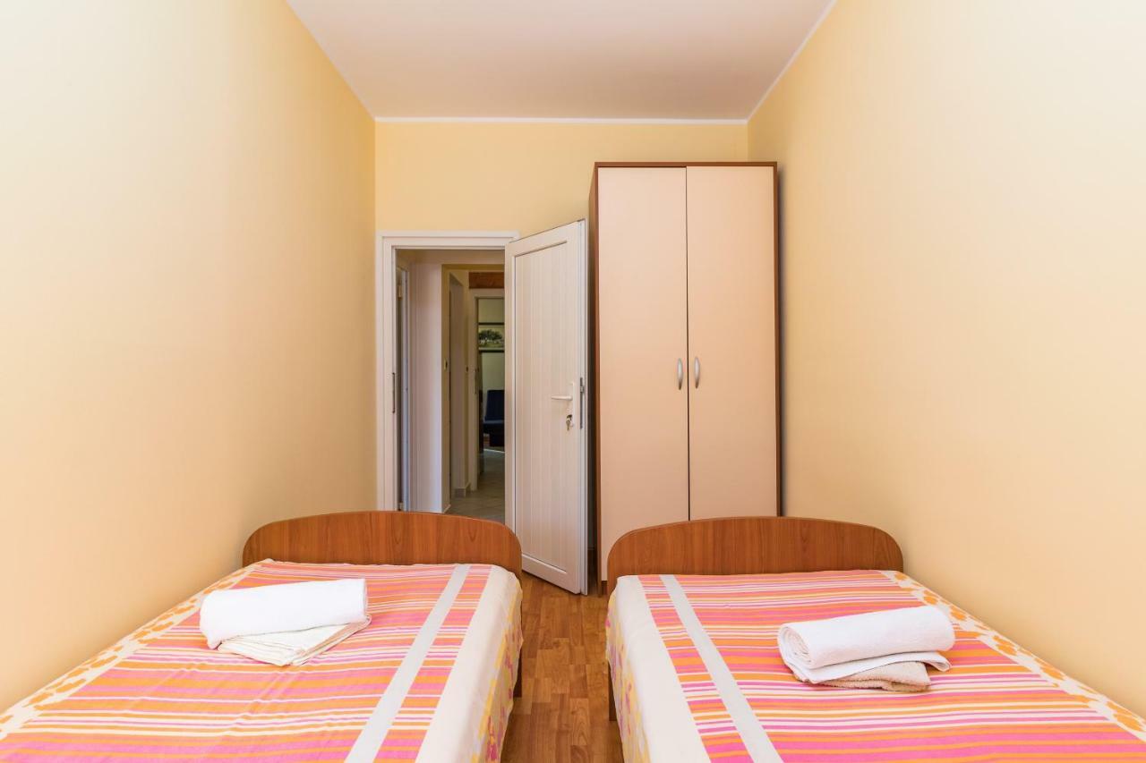 Guesthouse Casa Barbaro Rovinjsko Selo Buitenkant foto