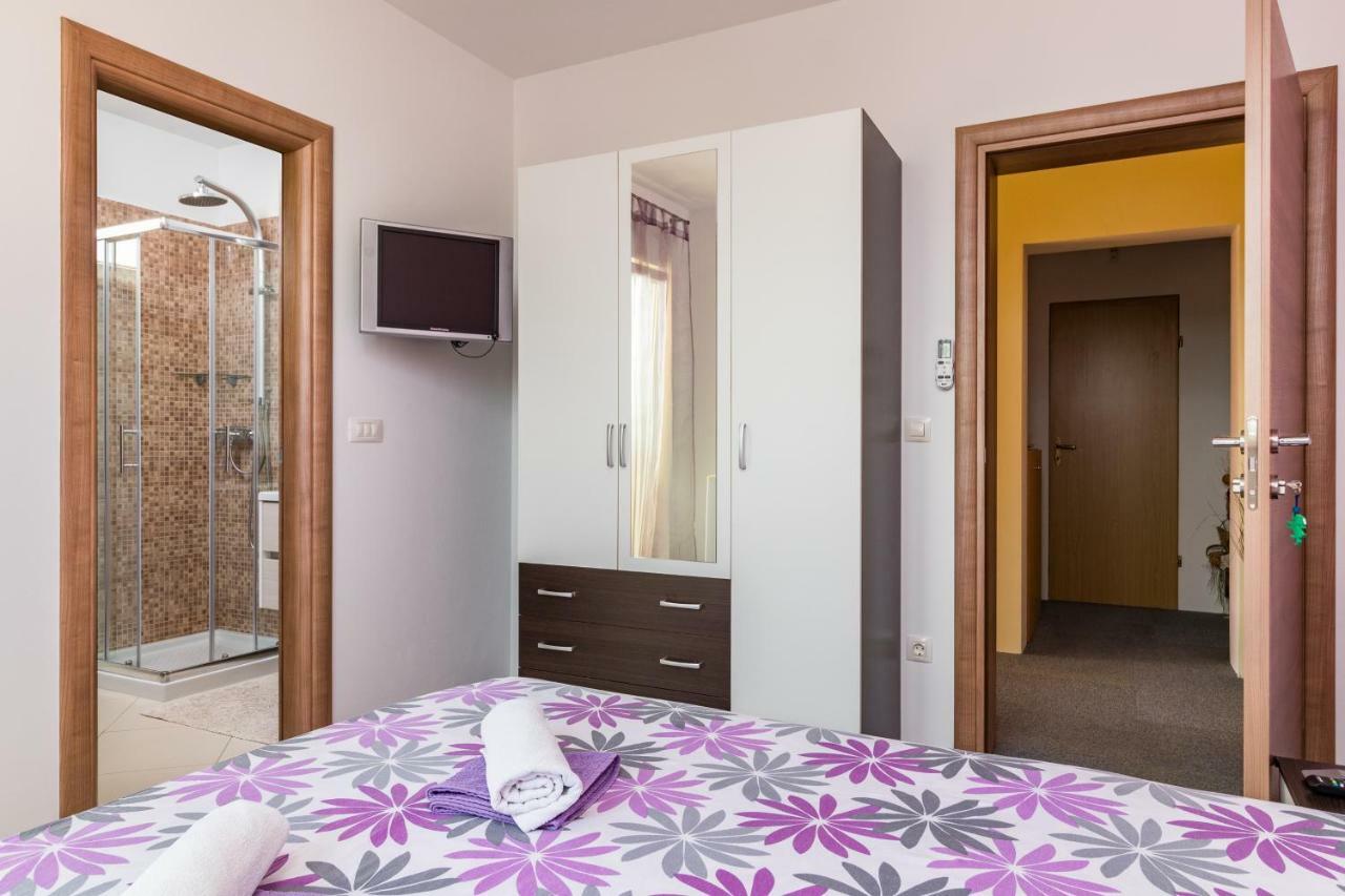 Guesthouse Casa Barbaro Rovinjsko Selo Buitenkant foto