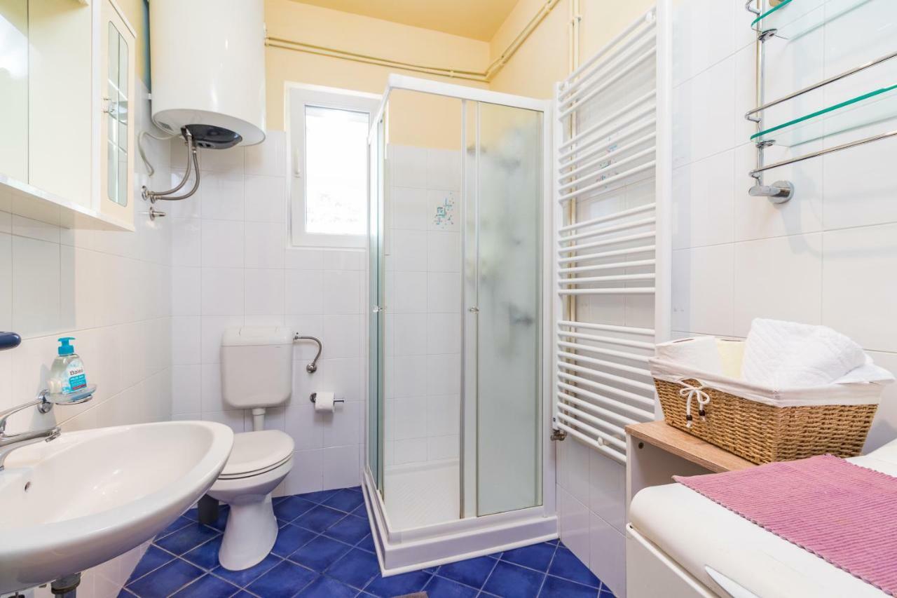 Guesthouse Casa Barbaro Rovinjsko Selo Buitenkant foto
