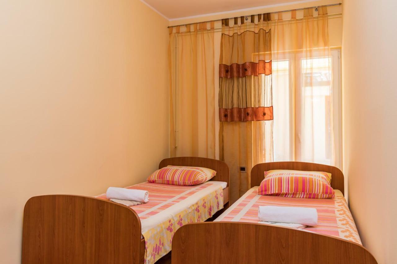 Guesthouse Casa Barbaro Rovinjsko Selo Buitenkant foto